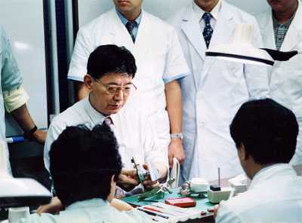 阿部晴彦先生